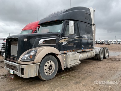 2006 Volvo VNL 6x4 Cabina con cuccetta per trattore stradale (Inoperable)