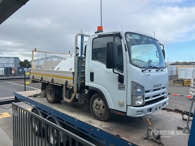 2012 Isuzu NLR 200 4x2 Flatbed Truck
