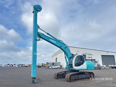 1998 Kobelco SK200-3 Telescopic Tracked Excavator