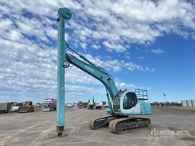 Kobelco Dipper Arm Tracked Excavator