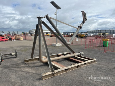 Skid Mounted Pipe Stand