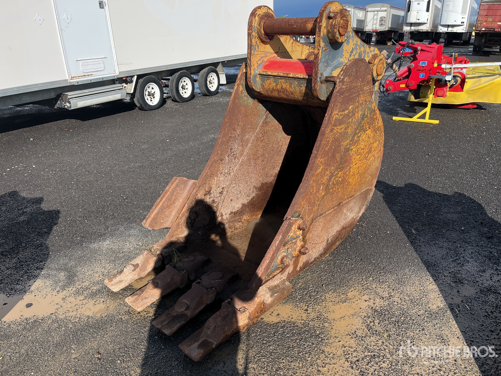 Excavator Bucket