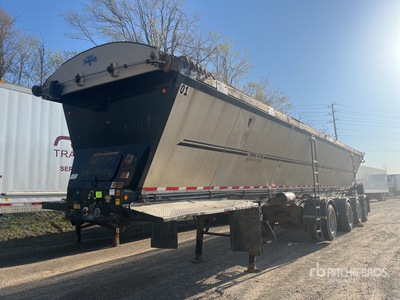 2010 Trail King 48 ft Quad/A Live Bottom Trailer