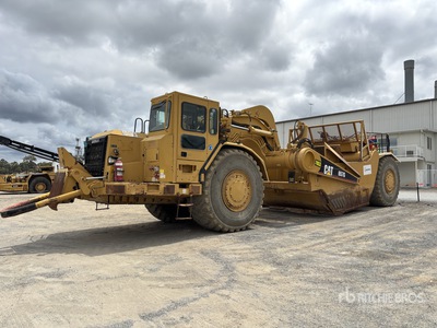 2010 Cat 657G Motor Scraper