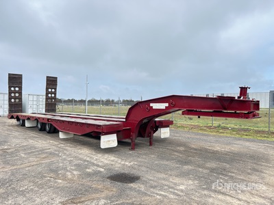 2005 Drake 4 Rows of 4 Hydraulic Deck Widening Lowboy Trailer
