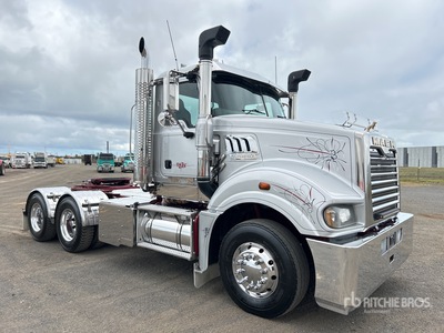 2017 Mack CLXT Super-Liner 6x4 T/A Day Cab Truck Tractor