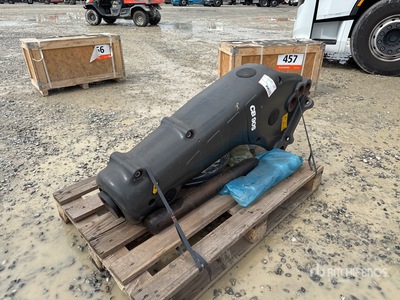 CB 90S Hydraulic Breaker (Unused)