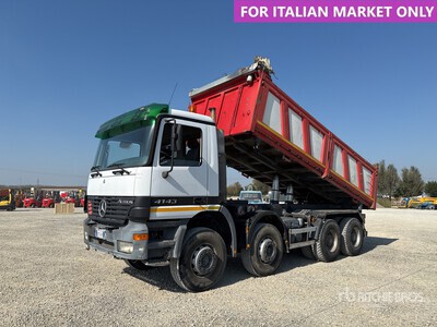 2001 Mercedes-Benz Actros 4143 8x4 Tri/A Dump Truck