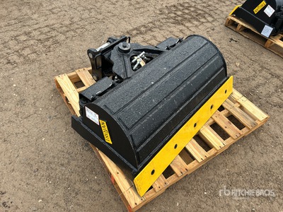 2025 Trojan 35 42 in Q/C Hydraulic Tilting Excavator Bucket (Unused)