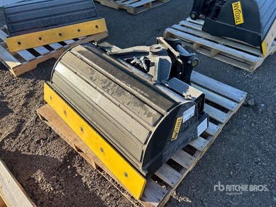 2025 Trojan 50 42 in Q/C Hydraulic Tilting Excavator Bucket (Unused)