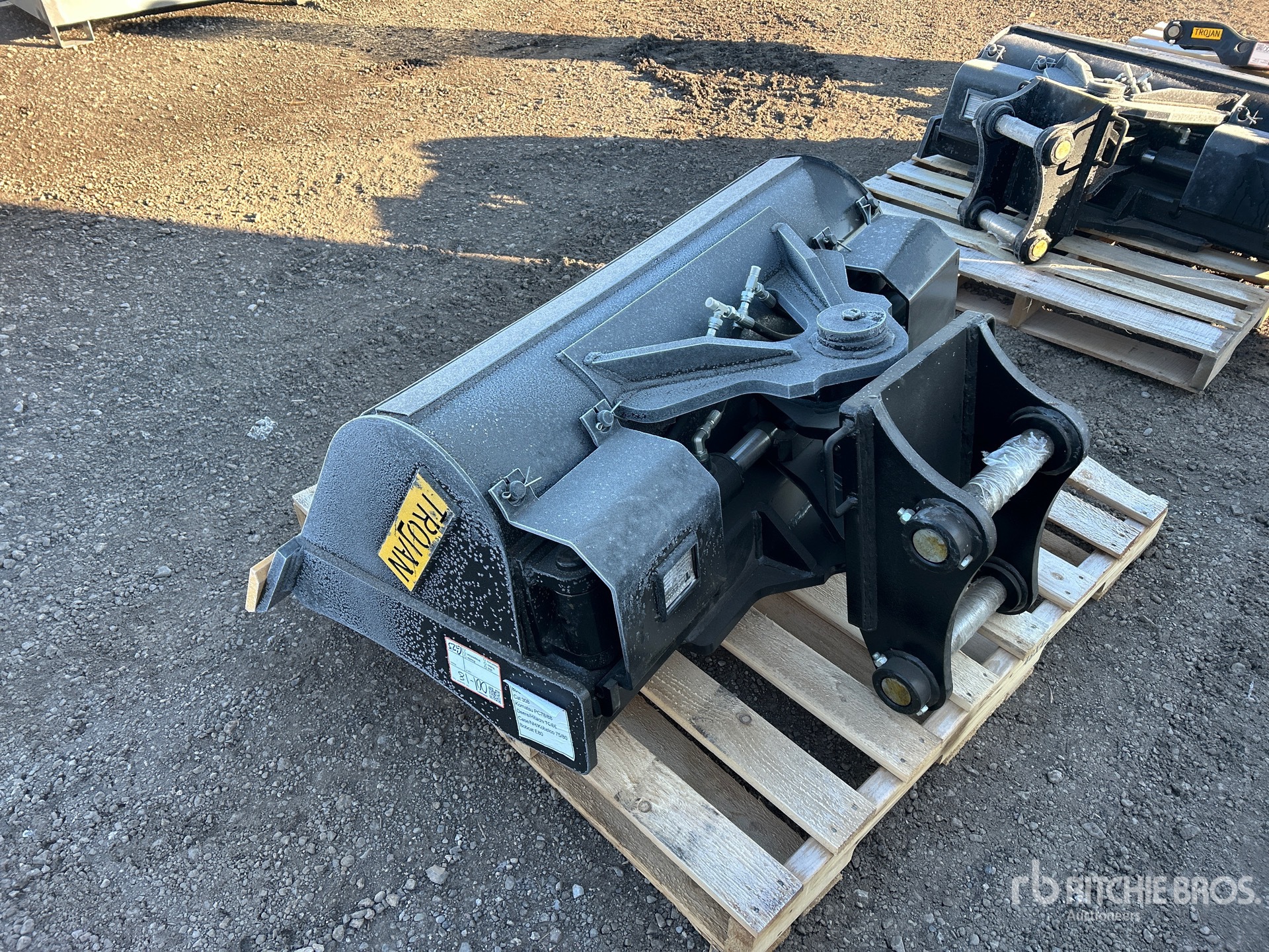 2025 Trojan 80 48 in Q/C Hydraulic Tilting エクスカベーター用バケット (Unused)