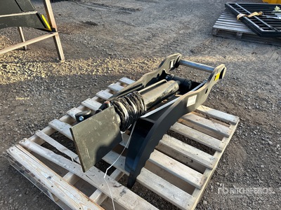 2025 Trojan 120 15 in Excavator Thumb (Unused)