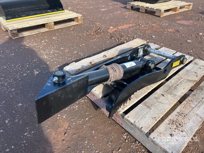 2025 Trojan 35 Excavator Thumb (Unused)