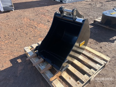 2025 Trojan 50 24 in Q/C Digging Excavator Bucket (Unused)