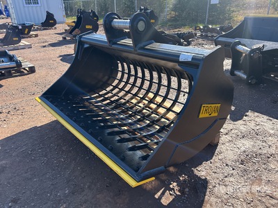 2025 Trojan 200 72 in Q/C Skeleton Excavator Bucket (Unused)