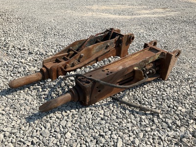 Quantity of (2) Martello idraulico - Fits 10 - 18 ton excavators