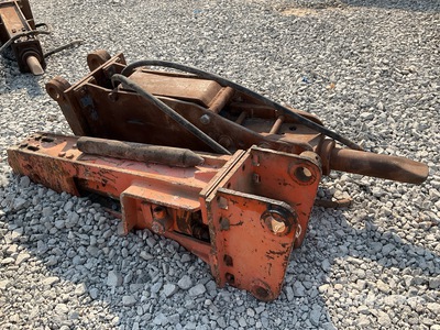 Quantity of (2) Martello idraulico - Fits 10 - 18 ton excavators