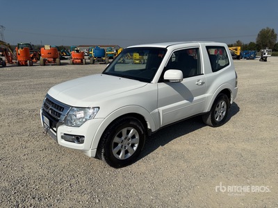 2016 Mitsubishi Pajero 4x4 Vehiculo todoterreno