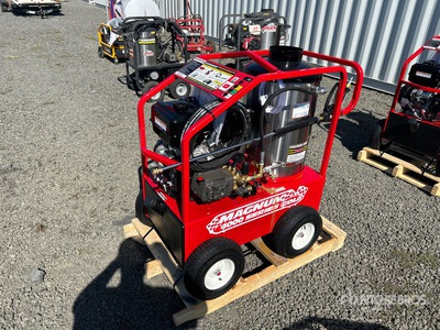 Easy-Kleen Magnum Gold Pressure Washer (Unused)