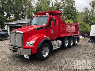 2021 Kenworth T880 Tri/A Dump Truck
