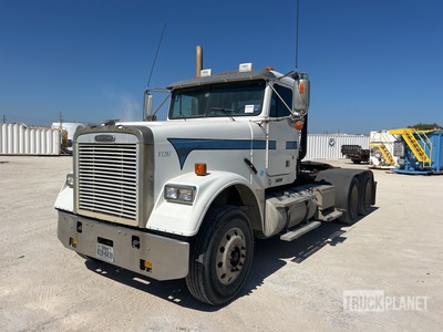 2007 Freightliner Classic 120 6x4 Autocarro con argano