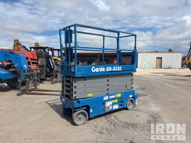 ELEVADOR TIJERA 2017 GENIE GS3232