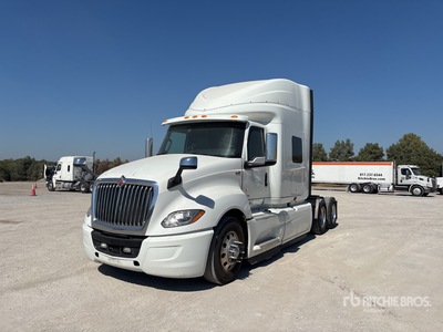 2019 International LT625 6x4 T/A Sleeper Truck Tractor
