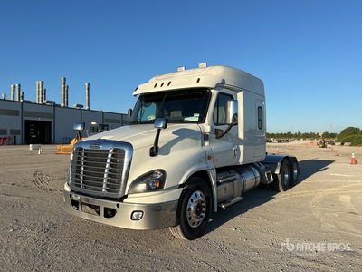 2019 Freightliner Cascadia 125 6x4 Cabeza Tractora Cabina Dormitorio