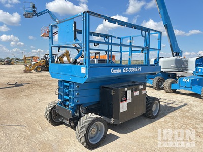 2015 Genie GS-3369RT Diesel 4x4 Scissor Lift
