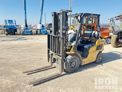 2020 Cat GP25N 4500 lb Cushion Tire Forklift