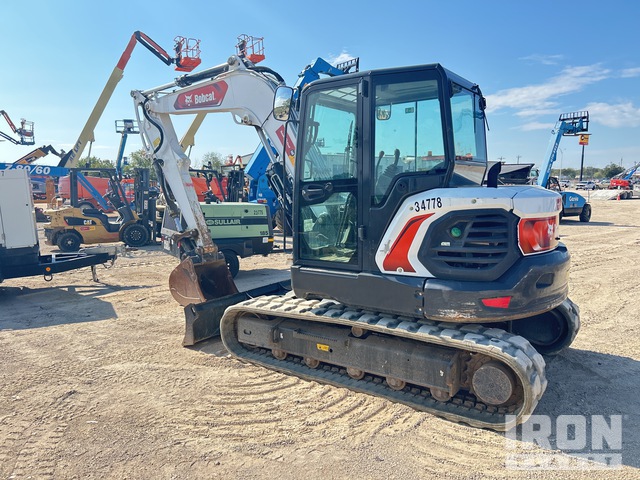 EXCAVADORA 2022 BOBCAT E88