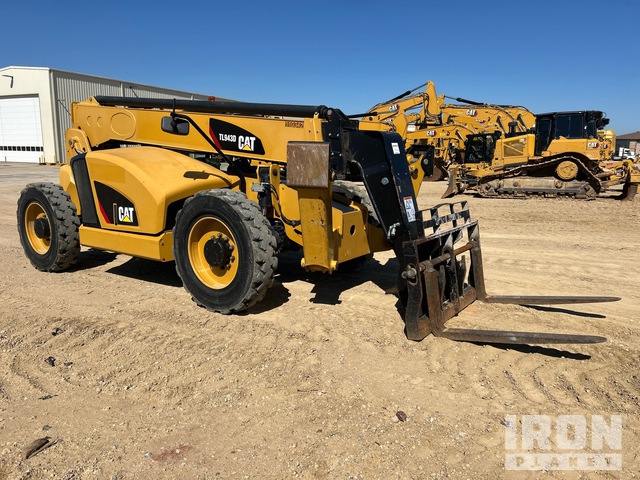 MANIPULADOR 2018 CATERPILLAR