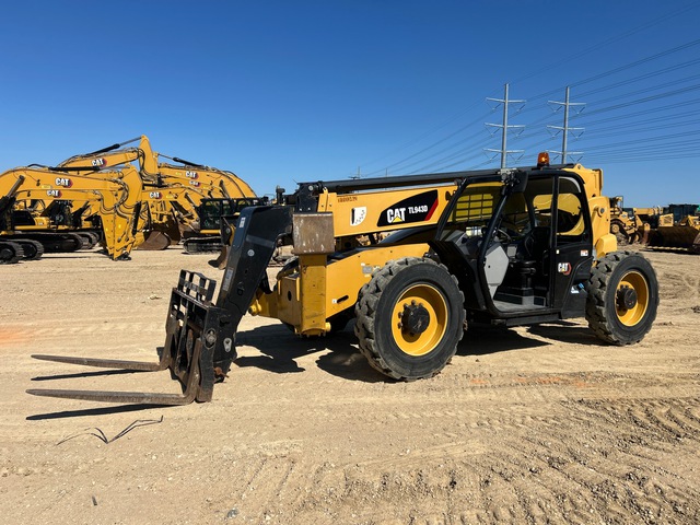 2018 Cat TL943D Telehandler 2018 Cat TL943D Telehandler