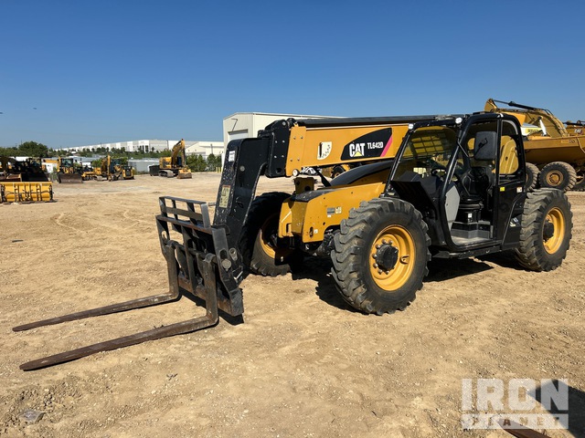 MANIPULADOR 2018 CATERPILLAR