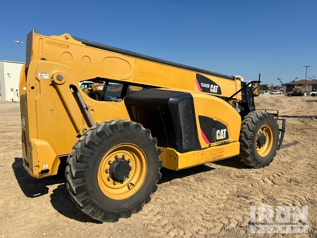 MANIPULADOR 2018 CATERPILLAR