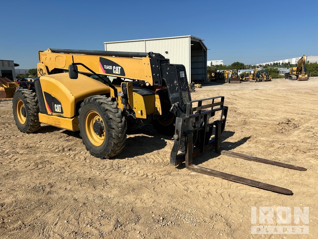 MANIPULADOR 2018 CATERPILLAR