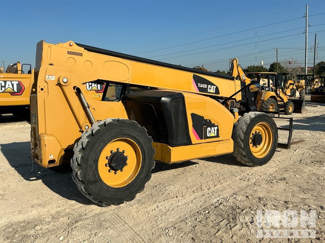 MANIPULADOR 2017 CATERPILLAR