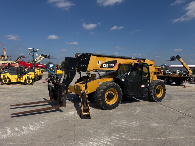 2020 Cat TL1255D Telehandler 2020 Cat TL1255D Telehandler