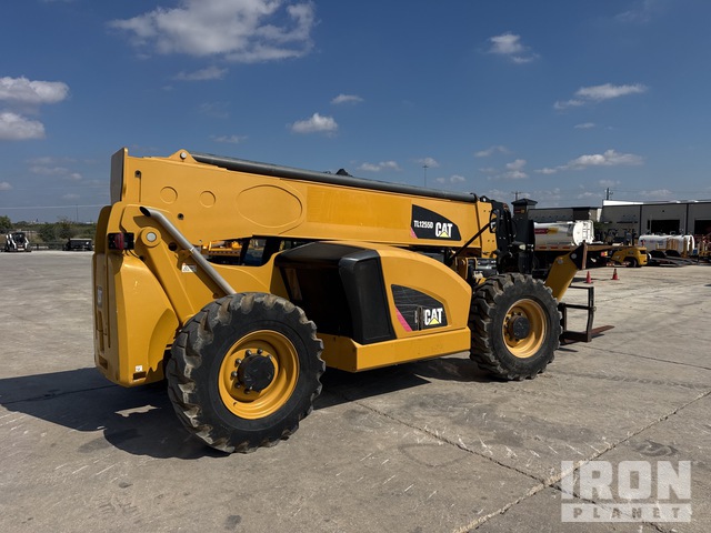 MANIPULADOR 2020 CATERPILLAR