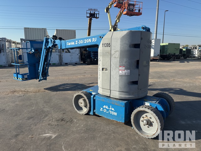 ELEVADOR TELESCóPICO 2014 GENIE Z3020NRJ