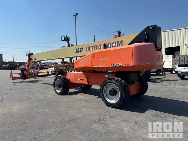 ELEVADOR TELESCóPICO 2008 JLG 4WD 1350SJP