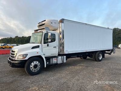 2015 Hino 338 4x2 Refrigerated Truck