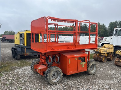 2012 JLG 260MRT 4x4 Dual Fuel Scissor Lift