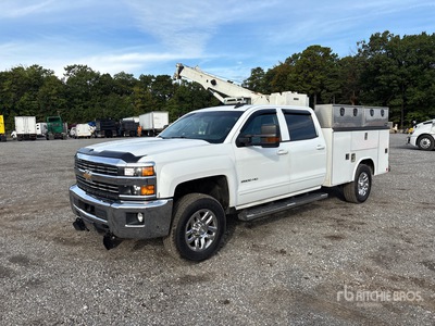 2016 Chevrolet 2500HD 4x4 Crew Cab Utility Truck