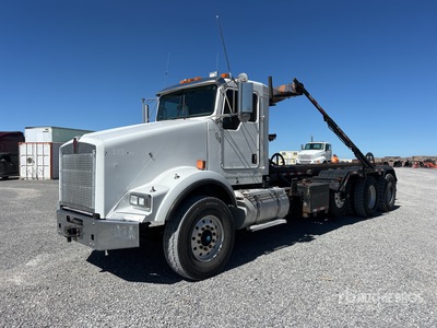 2014 Kenworth T800 8x4 شاحنة لرفع ووضع الحاويات