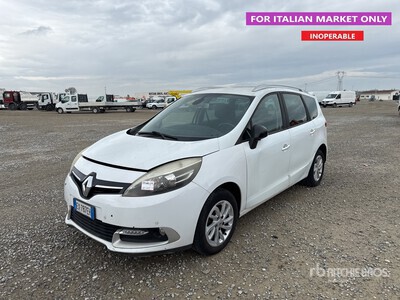 2014 Renault Scenic Automobile (Inoperable)
