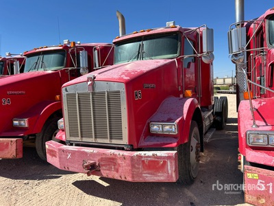2009 Kenworth T800 6x4 Ciągnik siodłowy T/A z kabiną sypialną