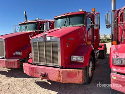 2011 Kenworth T800 6x4 Ciągnik siodłowy T/A z kabiną sypialną
