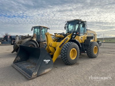 2022 Komatsu WA320-8 Wheel Loader