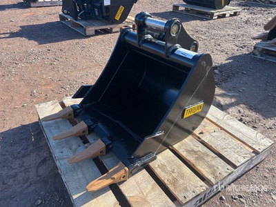 2025 Trojan 35 24 in Q/C Digging Excavator Bucket (Unused)